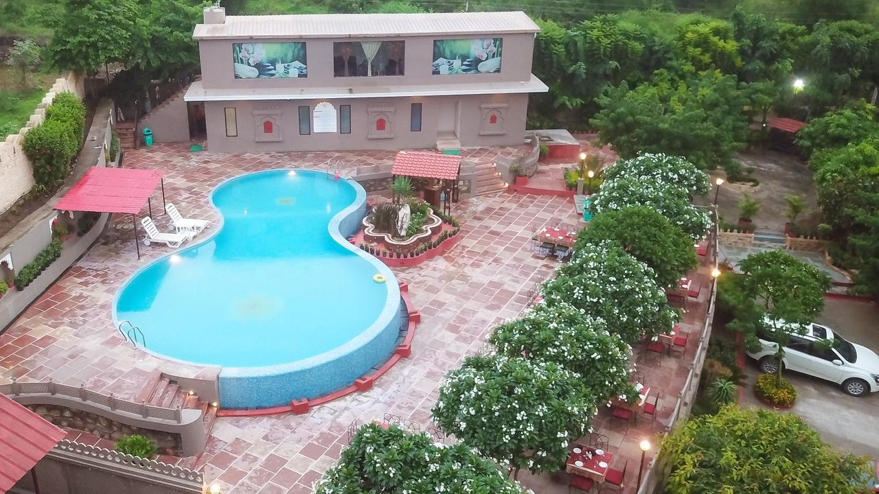 Araliayas Resort & Spa Удайпур Екстер'єр фото